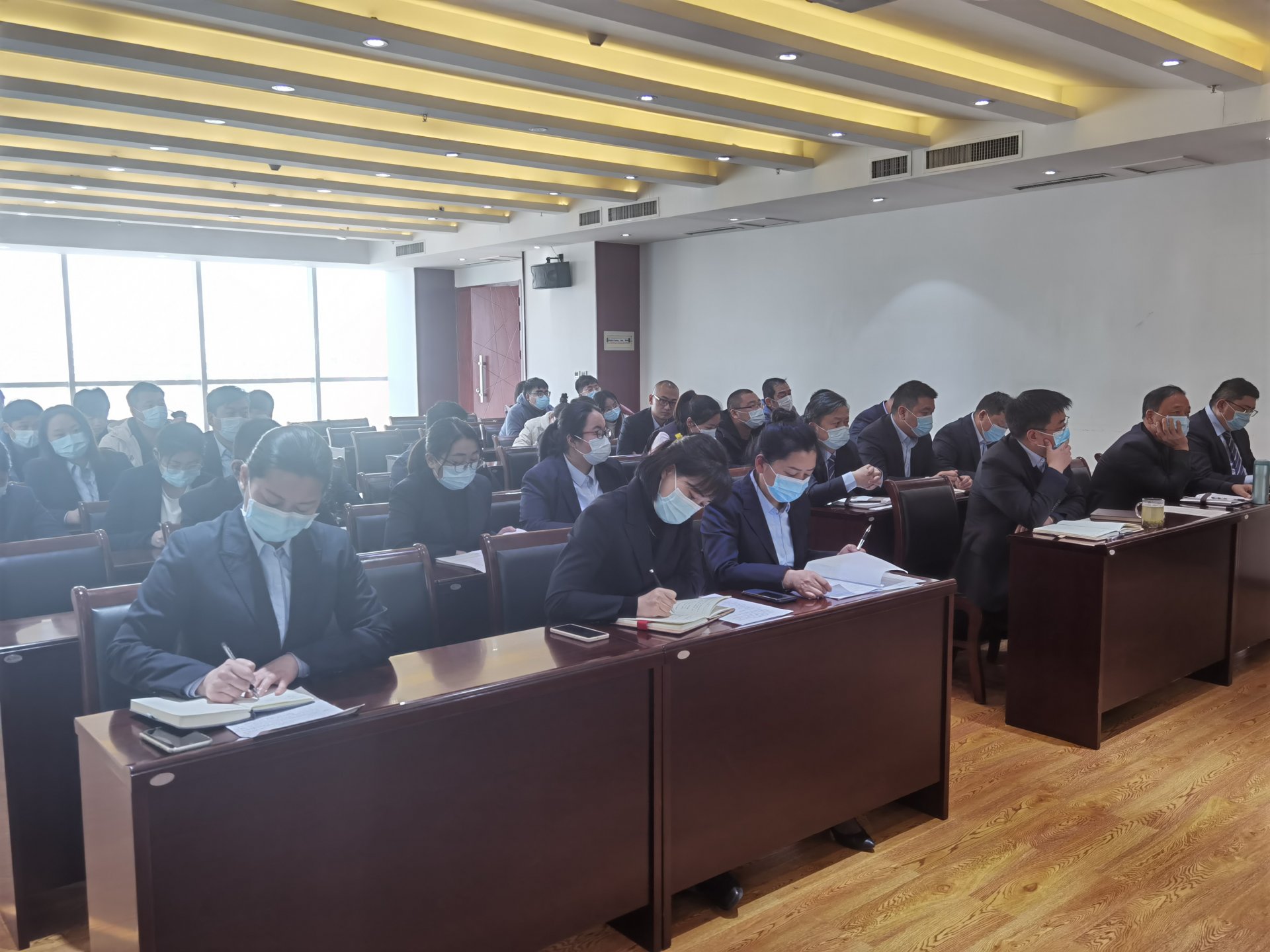 咨询电话：0371-68886220